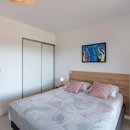 Stanatura-1 By Interhome