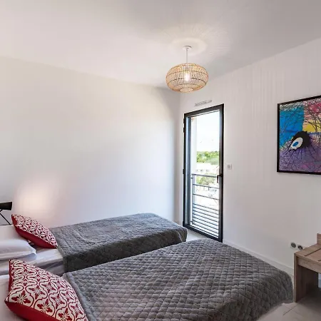 Stanatura-1 By Interhome Appartamento *